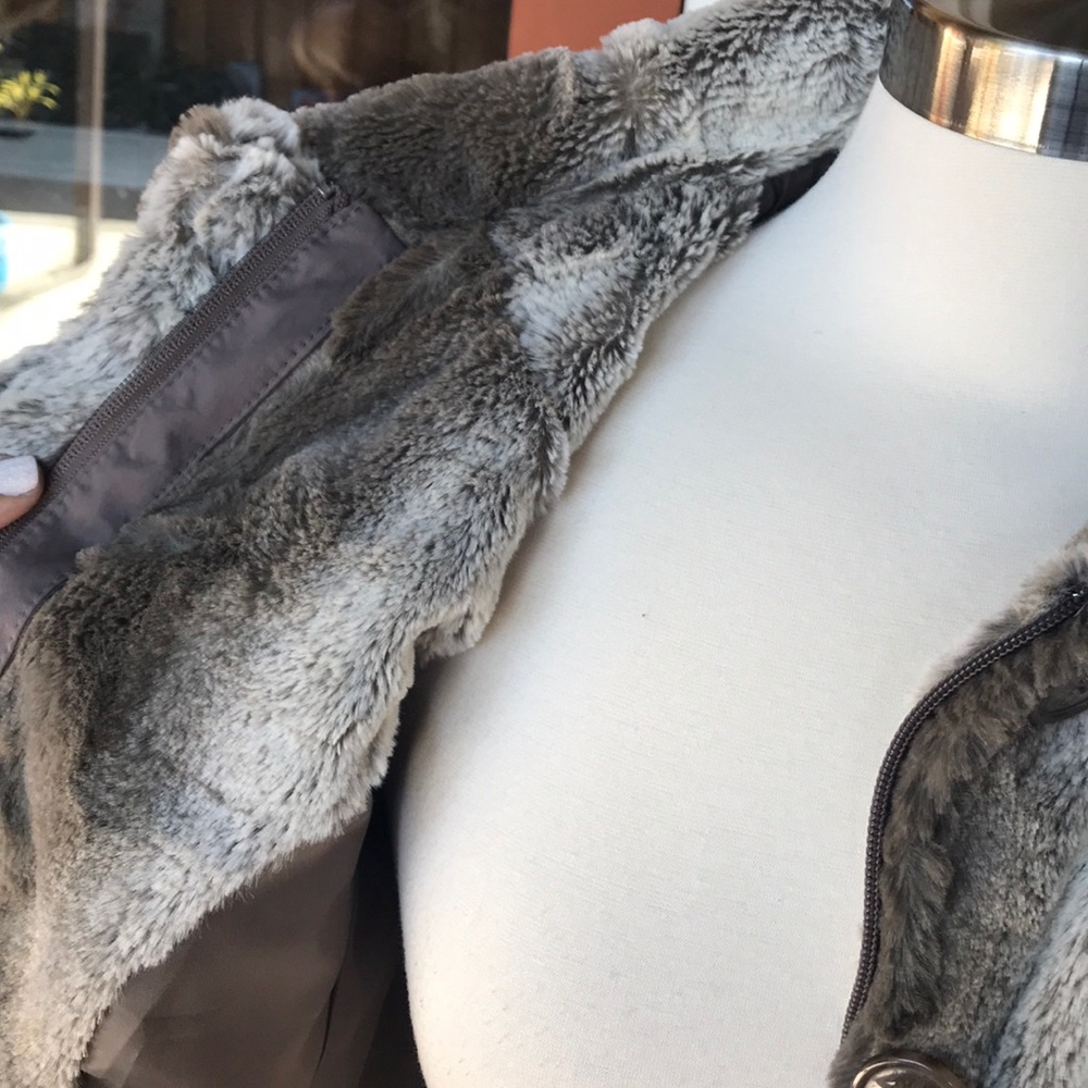 Montana Co Faux Fur Luxury Coat - Picture 6 of 8